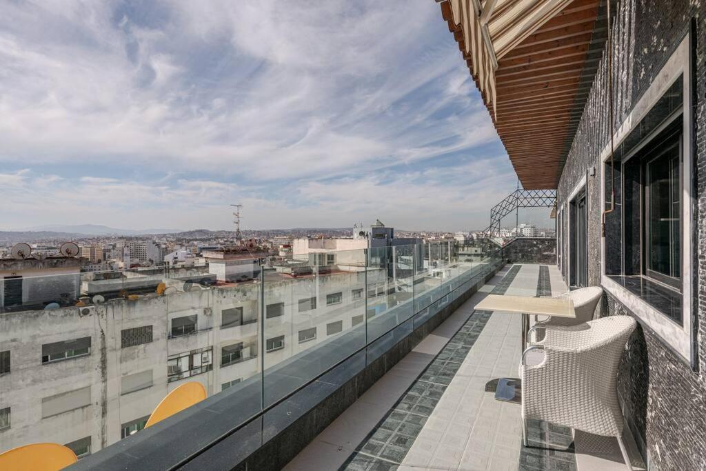 Royale Duplexe Pleine Centre Tanger公寓 外观 照片