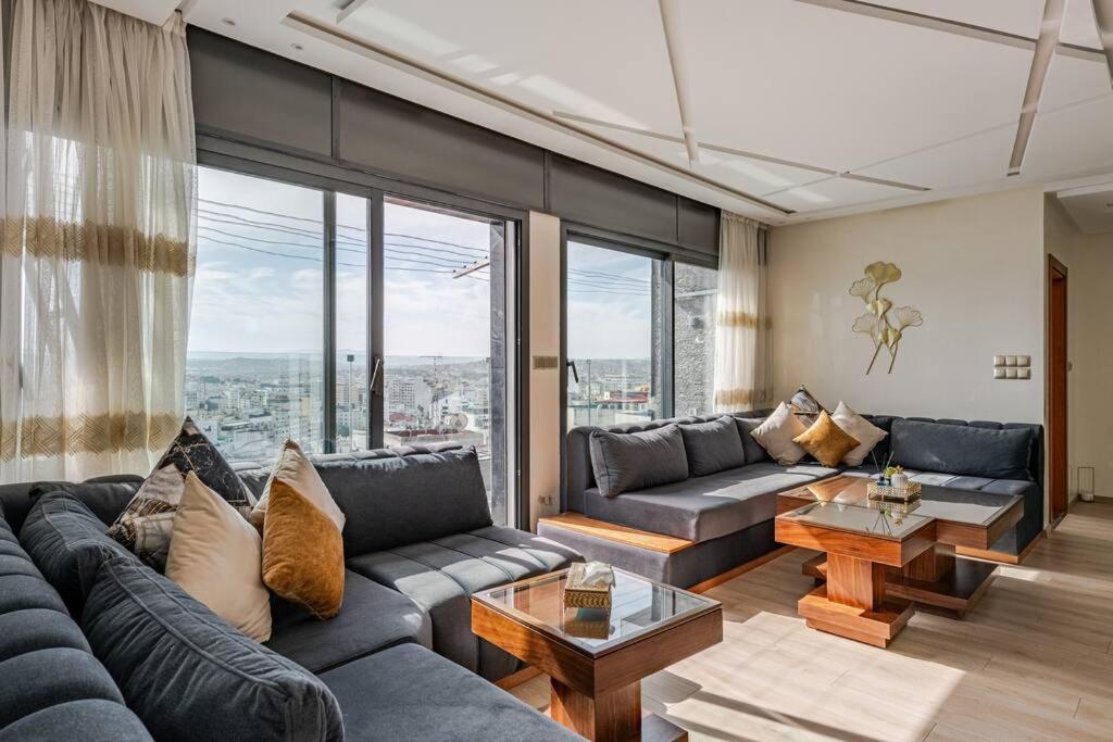 Royale Duplexe Pleine Centre Tanger公寓 外观 照片
